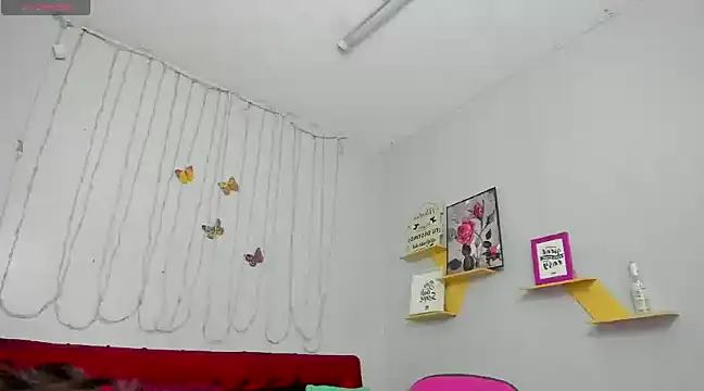 Snapshot of kathina_giraldo chatting on March 13, 2025, 12:56 pm kathina giraldo online show from March 13, 2025, 12:56 pm