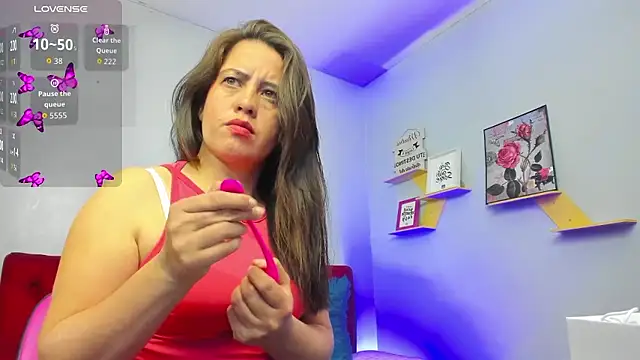 Snapshot of kathina_giraldo chatting on October 26, 2025, 2:12 pm kathina giraldo online show from October 26, 2025, 2:12 pm