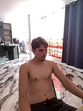 Snapshot of oliver_Lz chatting on February 27, 2026, 8:31 pm oliver Lz online show from February 27, 2026, 8:31 pm