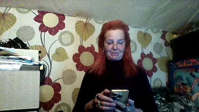 CassandraSandra44 online show from April 10, 2026, 5:28 pm