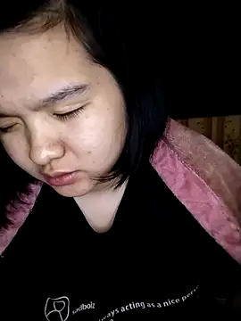 Snapshot of Thomgdee chatting on February 13, 2025, 1:15 pm Thomgdee online show from February 13, 2025, 1:15 pm