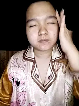 Snapshot of Thomgdee chatting on February 21, 2025, 10:28 am Thomgdee online show from February 21, 2025, 10:28 am