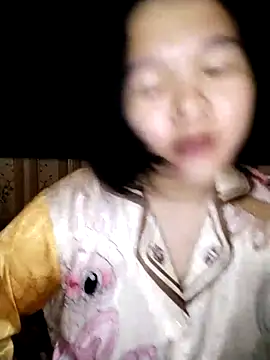 Snapshot of Thomgdee chatting on February 21, 2025, 1:33 pm Thomgdee online show from February 21, 2025, 1:33 pm