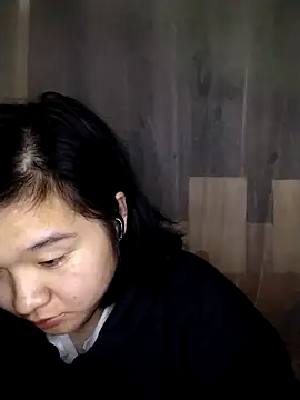 Snapshot of Thomgdee chatting on March 9, 2025, 5:17 pm Thomgdee online show from March 9, 2025, 5:17 pm