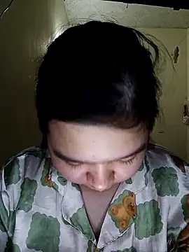 Snapshot of Thomgdee chatting on September 9, 2025, 5:07 am Thomgdee online show from September 9, 2025, 5:07 am