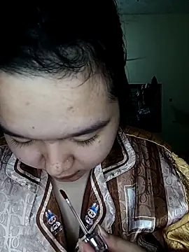 Snapshot of Thomgdee chatting on September 18, 2025, 12:23 am Thomgdee online show from September 18, 2025, 12:23 am