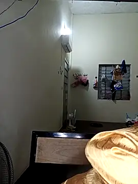 Snapshot of Thomgdee chatting on September 19, 2025, 7:21 am Thomgdee online show from September 19, 2025, 7:21 am