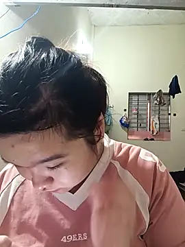 Snapshot of Thomgdee chatting on October 10, 2025, 12:31 am Thomgdee online show from October 10, 2025, 12:31 am