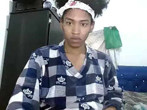 miriam775 online show from December 10, 2024, 12:49 pm