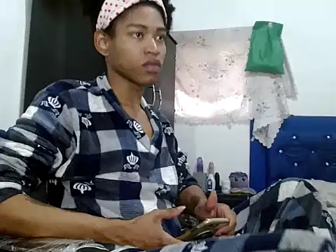 miriam775 online show from December 26, 2024, 12:38 pm