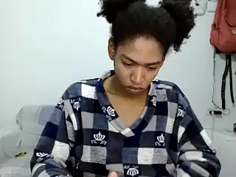 miriam775 online show from October 20, 2025, 10:59 am