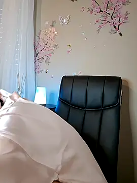 Jujuicy 97 online show from March 21, 2025, 4:40 pm