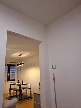 Jujuicy 97 online show from February 8, 2026, 9:02 am