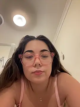 Snapshot of brooklynivy chatting on April 14, 2026, 3:51 pm brooklynivy online show from April 14, 2026, 3:51 pm