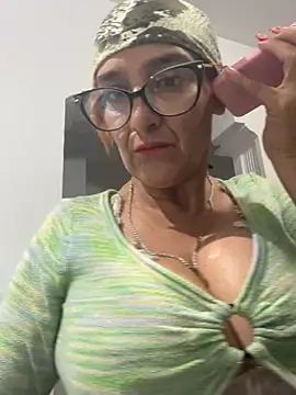 anastasia and jordan online show from April 25, 2026, 7:44 am