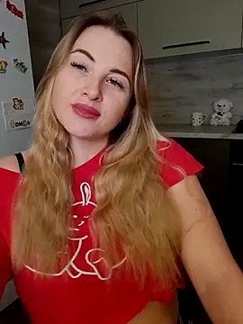 Snapshot of Cute_Hot_Alice chatting on March 10, 2025, 9:18 pm Cute Hot Alice online show from March 10, 2025, 9:18 pm