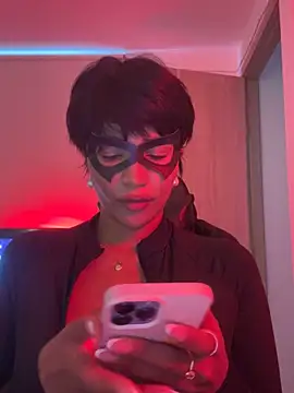 Jessie-pradoo online show from October 31, 2025, 9:38 pm