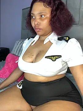 Anaelle24 online show from January 11, 2025, 9:04 pm