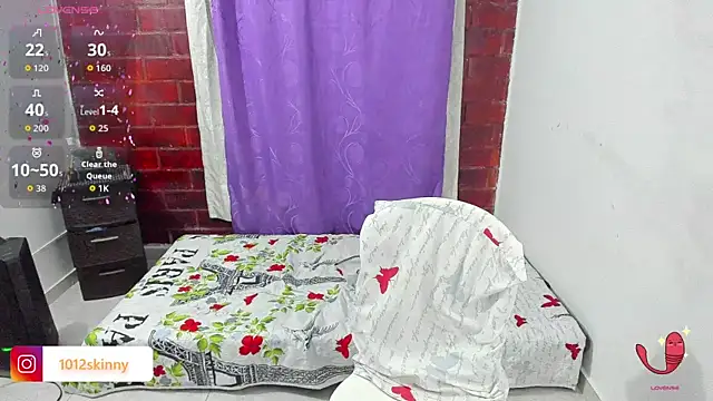 Megann 1410 online show from October 8, 2025, 2:09 am