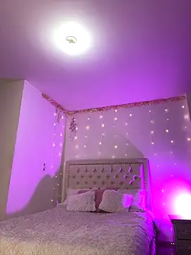 itsmadely online show from October 22, 2025, 3:07 am