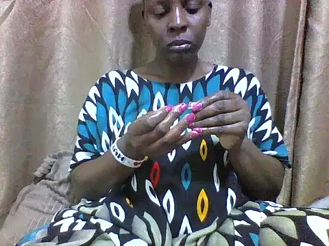 Sweet-piie online show from March 21, 2026, 5:27 pm