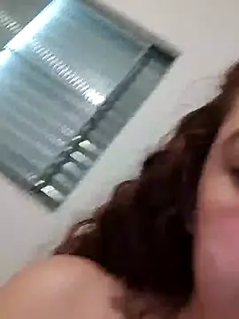 Sweet-diamondxxx online show from January 31, 2025, 2:39 pm