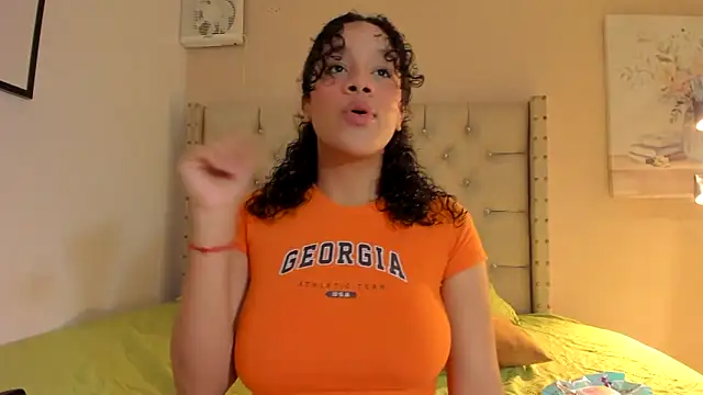 vanesasexyhot21 online show from February 25, 2026, 2:32 am