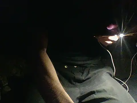 manuelsixnine01 online show from May 23, 2026, 8:57 pm
