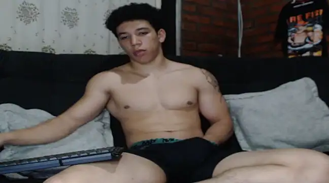 ethan noir online show from January 13, 2025, 4:39 am