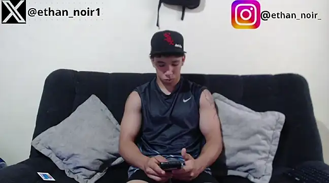 ethan noir online show from March 18, 2025, 1:31 pm