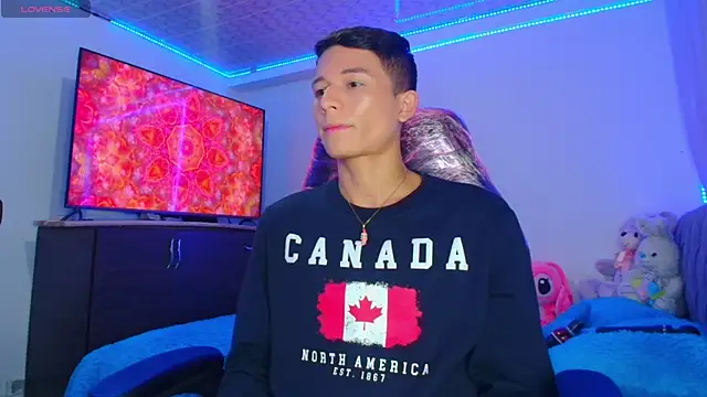 bryamer 19 online show from January 4, 2025, 7:13 am