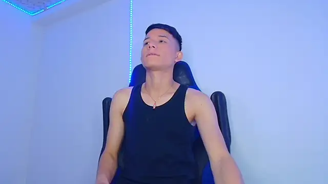 bryamer 19 online show from February 5, 2025, 4:48 am