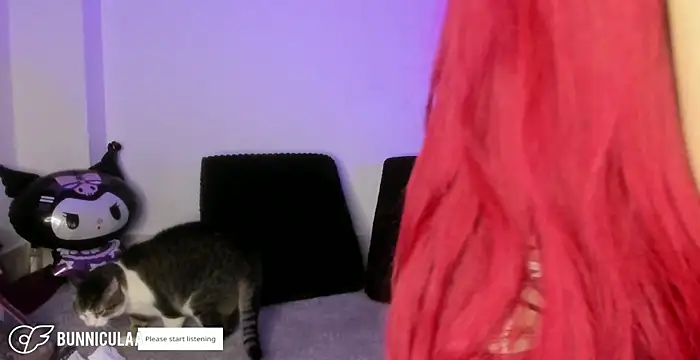 larissa01  online show from April 10, 2026, 10:14 pm