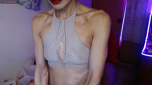 Snapshot of Angelina896 chatting on December 27, 2024, 3:53 am Angelina896 online show from December 27, 2024, 3:53 am