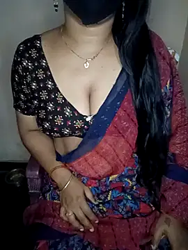 Snapshot of midhly chatting on January 25, 2025, 6:46 pm midhly online show from January 25, 2025, 6:46 pm