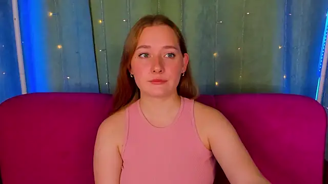 AlinaVice online show from June 9, 2026, 1:17 am