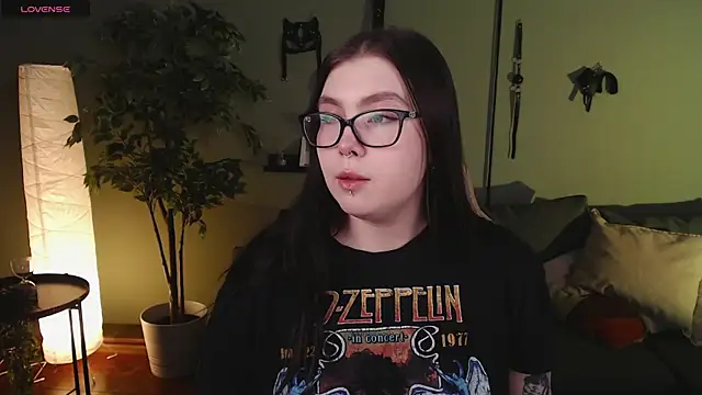 Arizonaa Muse online show from December 5, 2024, 12:22 pm