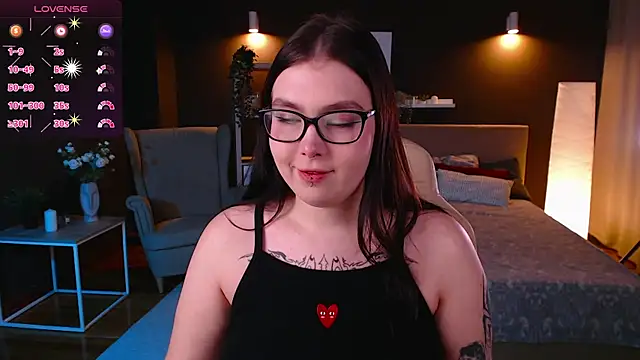 Arizonaa Muse online show from December 6, 2024, 12:27 pm