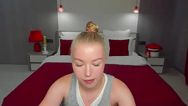 shy  lady online show from July 12, 2026, 11:34 am