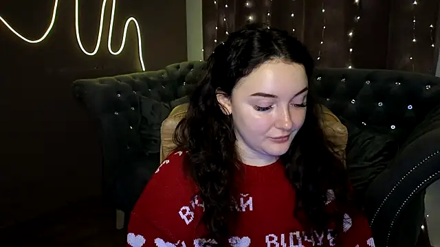 GloriNichols online show from December 6, 2024, 6:48 am