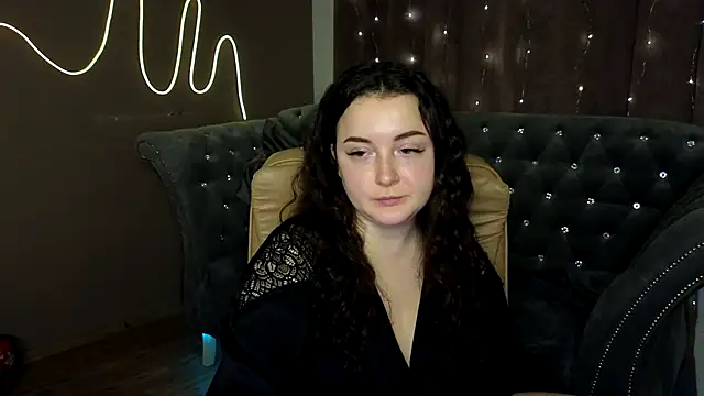 GloriNichols online show from January 9, 2025, 1:24 pm