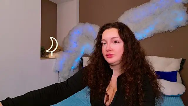 GloriNichols online show from November 10, 2025, 6:12 am