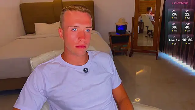 Snapshot of tommy_cumfinger chatting on November 5, 2025, 5:40 am tommy cumfinger online show from November 5, 2025, 5:40 am