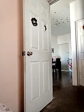 ale3J4a online show from December 15, 2024, 8:58 pm