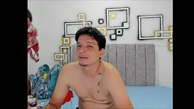 Snapshot of FerneyManti chatting on October 25, 2025, 1:29 pm FerneyManti online show from October 25, 2025, 1:29 pm