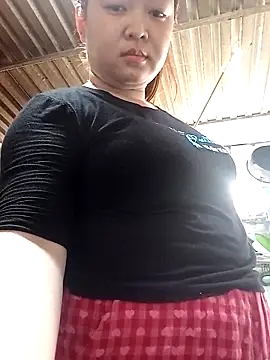 Snapshot of VyOanh2K chatting on February 27, 2025, 9:22 am VyOanh2K online show from February 27, 2025, 9:22 am