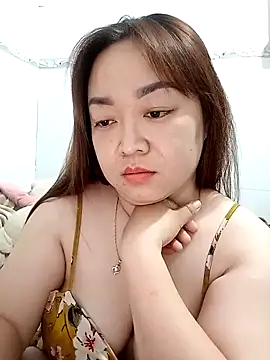 Snapshot of VyOanh2K chatting on March 8, 2025, 4:17 pm VyOanh2K online show from March 8, 2025, 4:17 pm