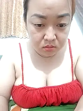 Snapshot of VyOanh2K chatting on February 21, 2026, 5:14 pm VyOanh2K online show from February 21, 2026, 5:14 pm