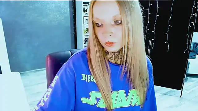 InesGold online show from September 16, 2025, 7:31 am