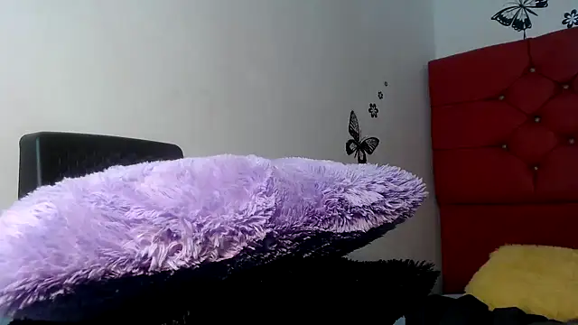 Snapshot of KristalTsXXX chatting on February 4, 2025, 6:27 pm KristalTsXXX online show from February 4, 2025, 6:27 pm